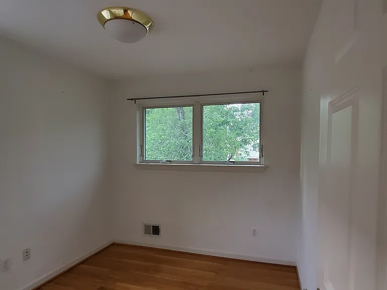 BR #2. 10x10, with large closet