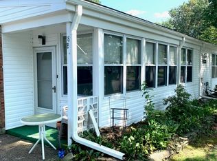 8 Cedar Dr #B, Toms River, NJ 08753