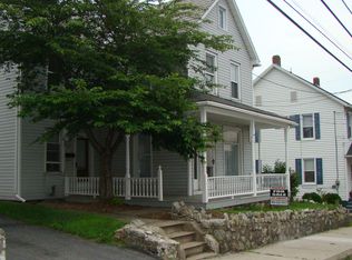 215 E Pennsylvania Ave, Pen Argyl, PA 18072
