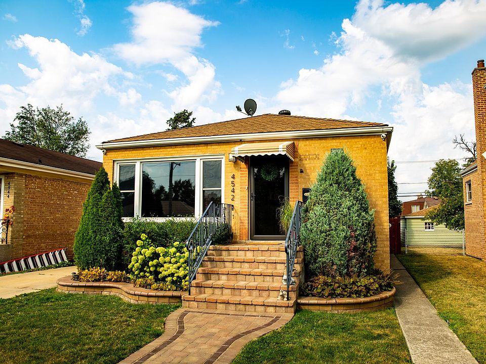 1st image of 4542 Lawndale Ave