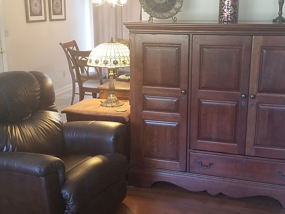 2nd image of 1014 Romanus Dr