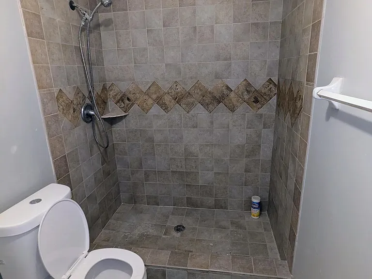 1512 Pawnee St — Photo 2