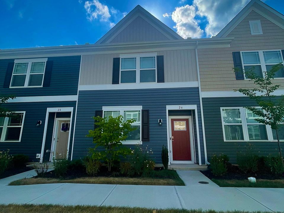 1st image of 23 Huckleberry Dr