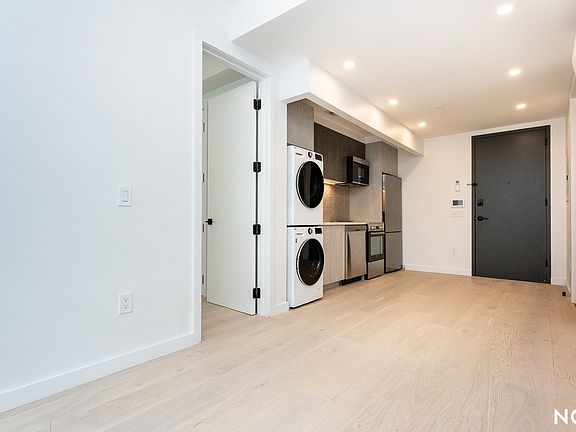 4th image of 37-25 32nd St #1D