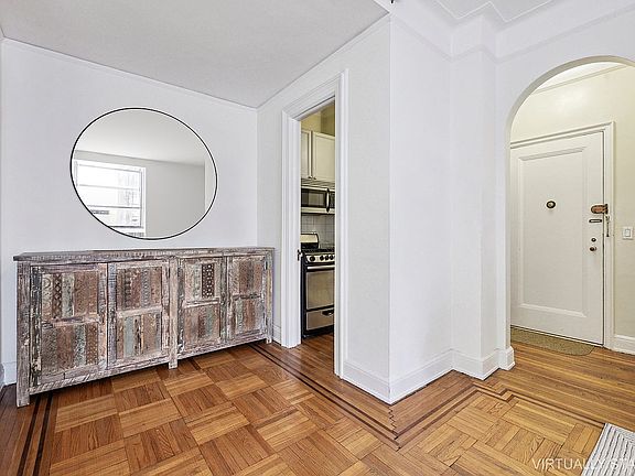 3rd image of 590 W End Ave APT 9G