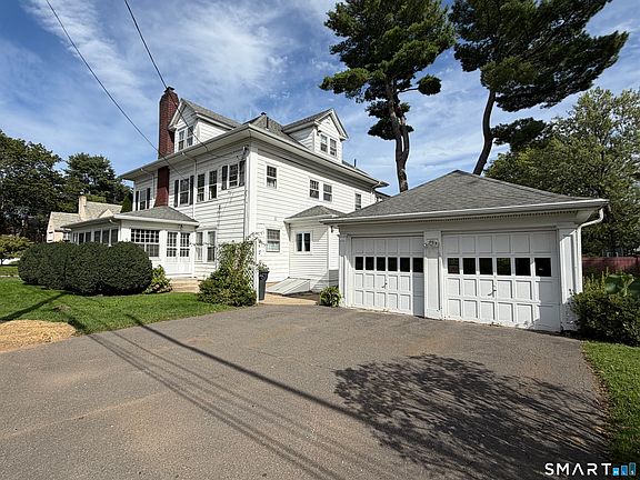 4th image of 145 Elizabeth Street