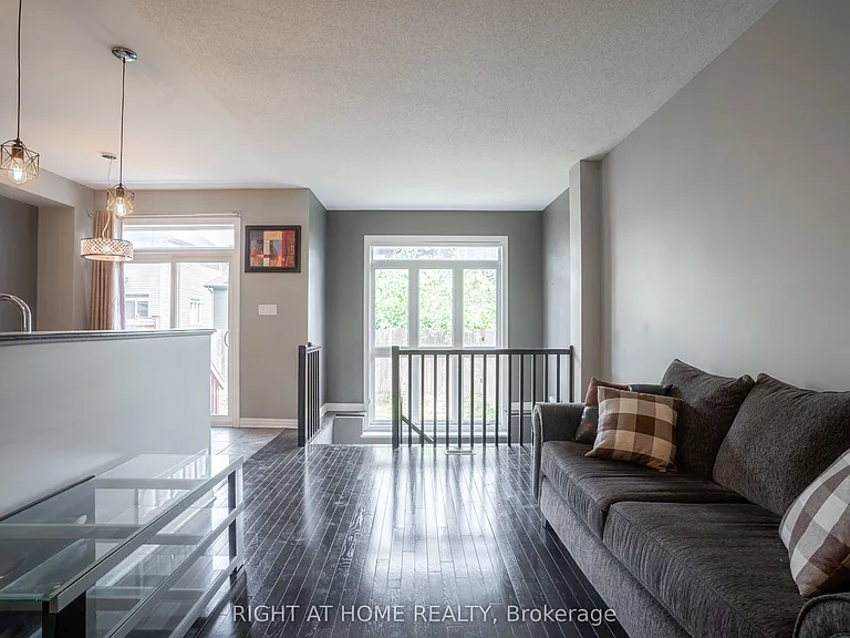 712 Brian Good Ave — Photo 4