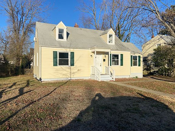 2nd image of 7014 Miami Ave
