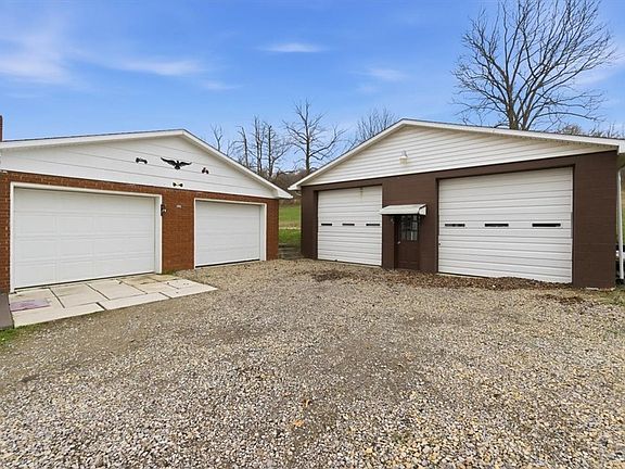 4th image of 1644 Strangford Rd