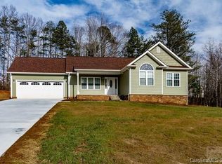 1926 Pinecrest Ct, Morganton, NC 28655