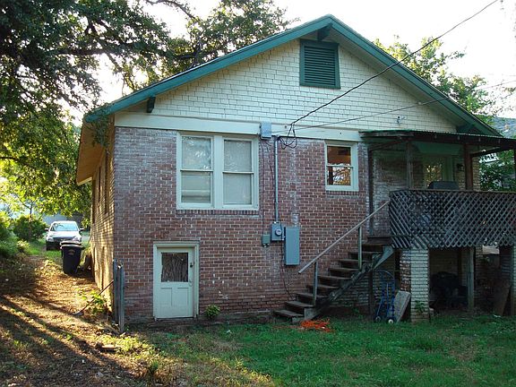 2nd image of 918 Lausanne Ave