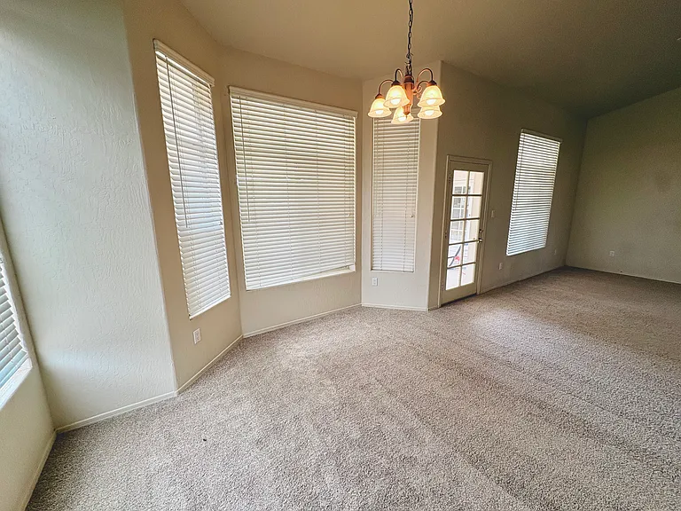 3700 W 25th Pl — Photo 9
