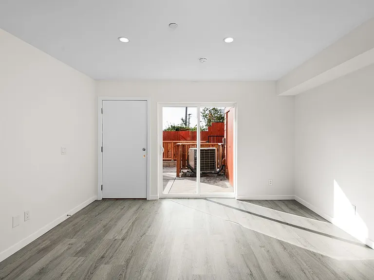 Now Leasing! Brand New Townhome Apartments in Vista — Photo 14