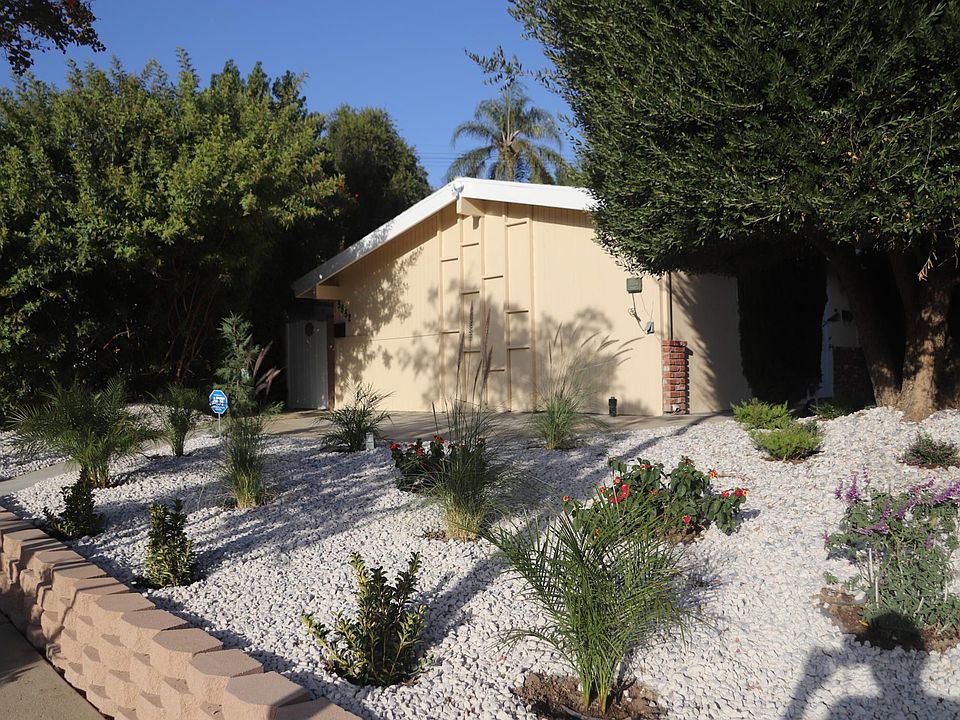 1st image of 5850 Serrania Ave