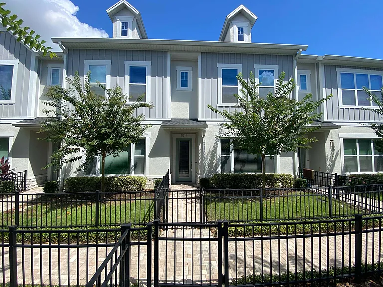1011 Lychee Ct — Photo 48