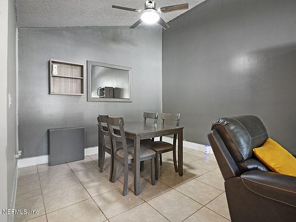 5th image of 4735 SAN JOSE MANOR Drive #3