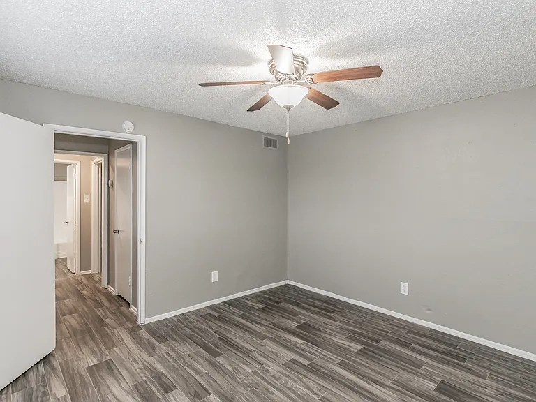 Chapel Creek Apartments — Photo 62