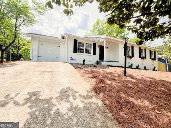 1988 Virginia Ave, College Park, GA 30337