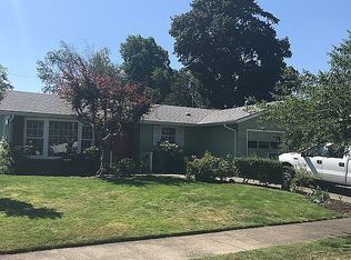 2650 Elysium Ave, Eugene, OR 97401