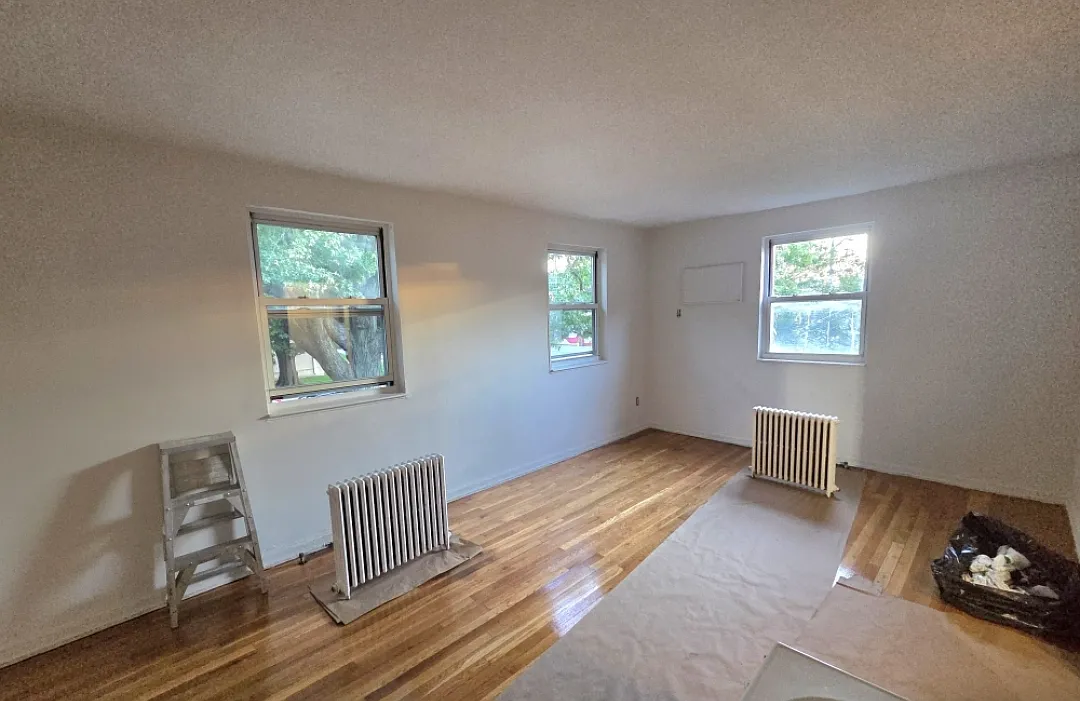 1 bed, 698 sqft, $2,200 — Photo 3