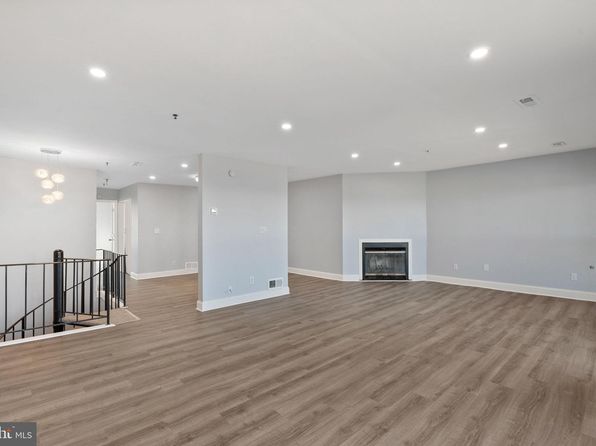 5211 Le Parc Dr #F-5, Wilmington, DE 19809
