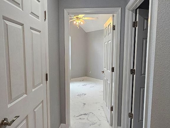3rd image of 718 Linwood Ave