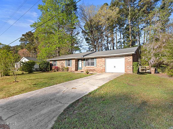 2nd image of 429 Kenwood Drive