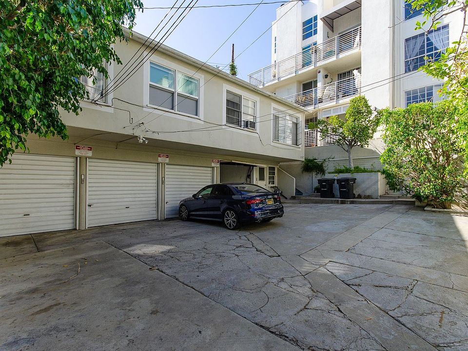 1st image of 1123 Larrabee St