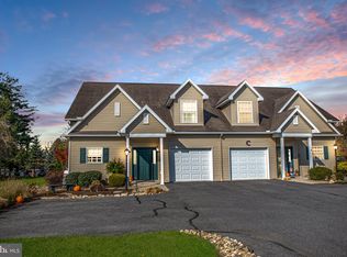 409 Stony Pointe Dr, Bellefonte, PA 16823