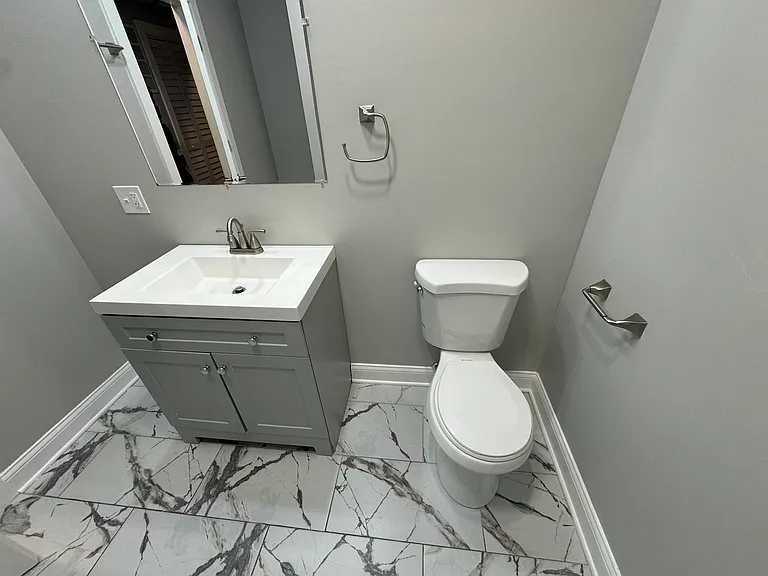 8137 S Langley Ave #1 — Photo 7