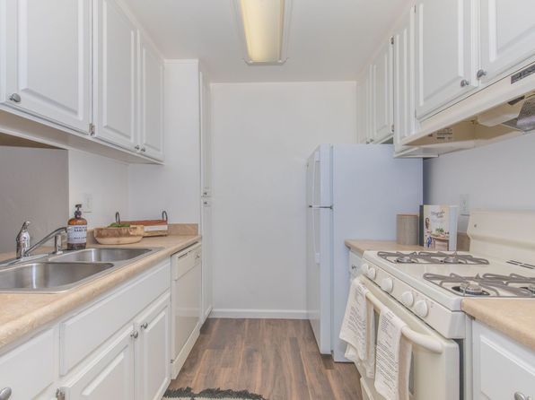 5665 N Fresno St #227