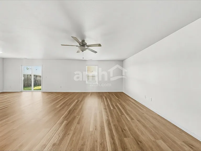 6038 Mason Tucker Dr — Photo 7