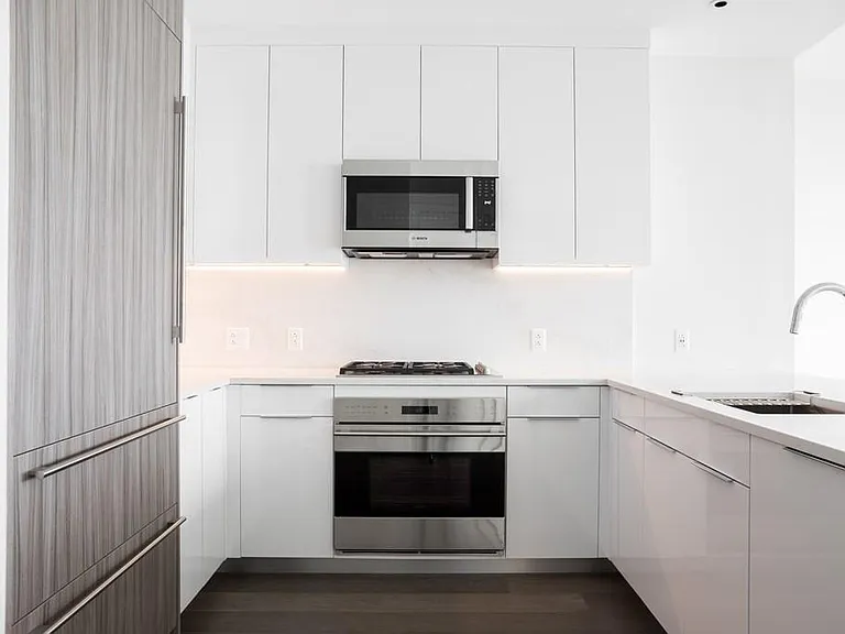 188 Brookline Ave #24B — Photo 2