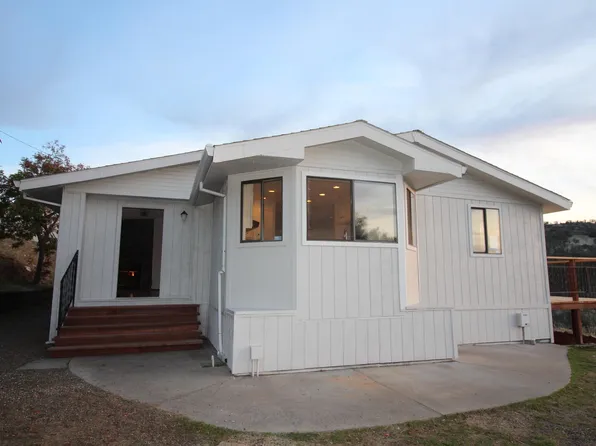 9543 Coronado Dr, La Grange, CA 95329