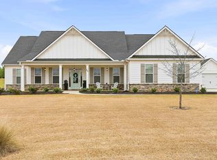 66 Chapman Farm Rd, Senoia, GA 30276