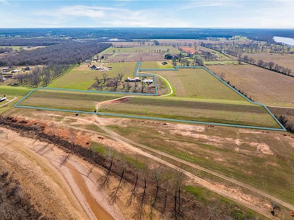 3rd image of 1576 River Rd Lot 1