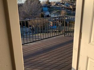 105 Concord Ln #B, Zillah, WA 98953