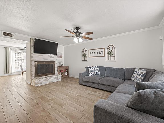3rd image of 4140 Belle Park Dr #4140