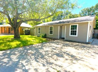 11435 Raincove Dr #A, Houston, TX 77016