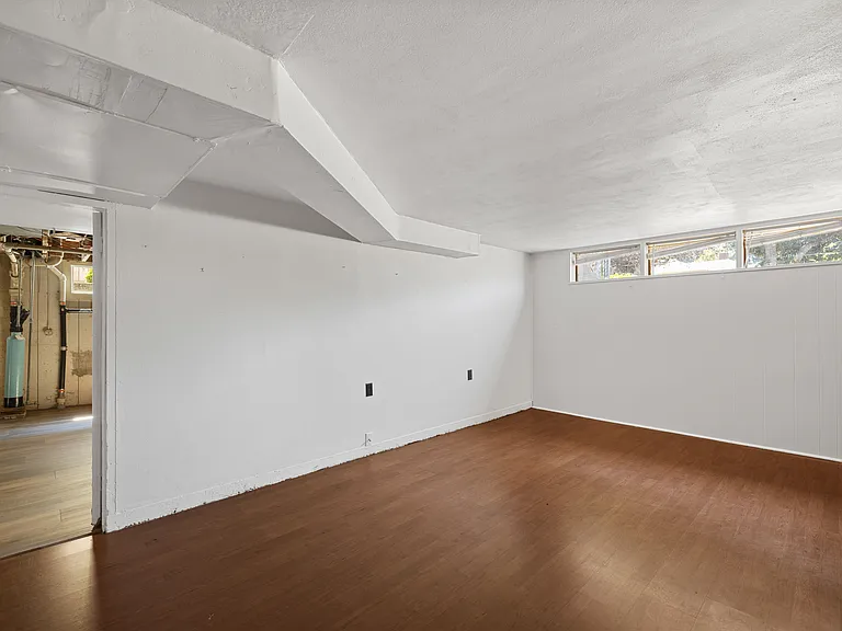 1505 N Monroe St — Photo 18