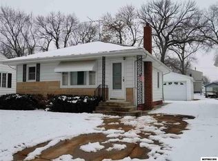 647 S Taylor Ave, Mason City, IA 50401