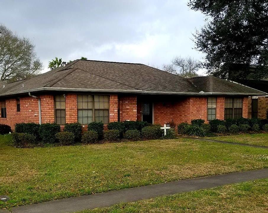 1st image of 820 Texas Ave