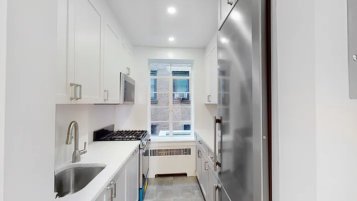 Rented by R New York | media 1