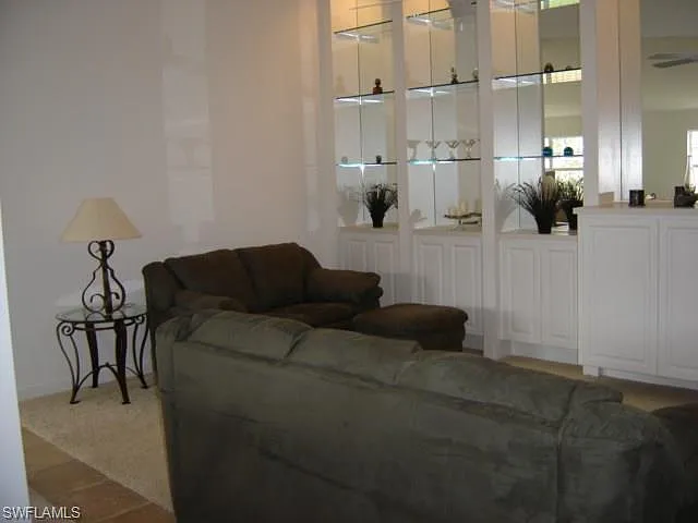 7450 Emilia Ln — Photo 9