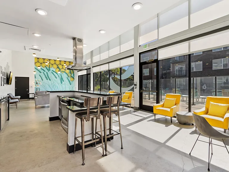 Cycle Apartments — Photo 28