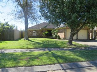 2528 Foliage Dr, Marrero, LA 70072