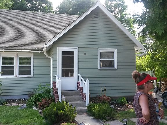 3rd image of 19 Chestnut St