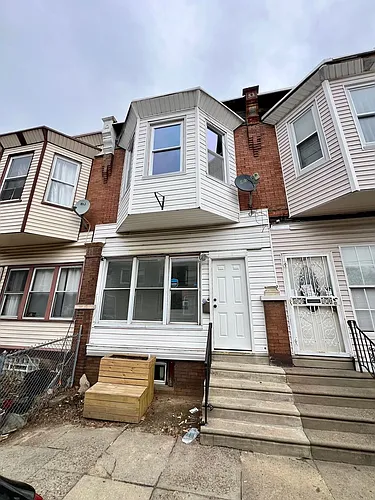 1917 S Cecil St Photo 1