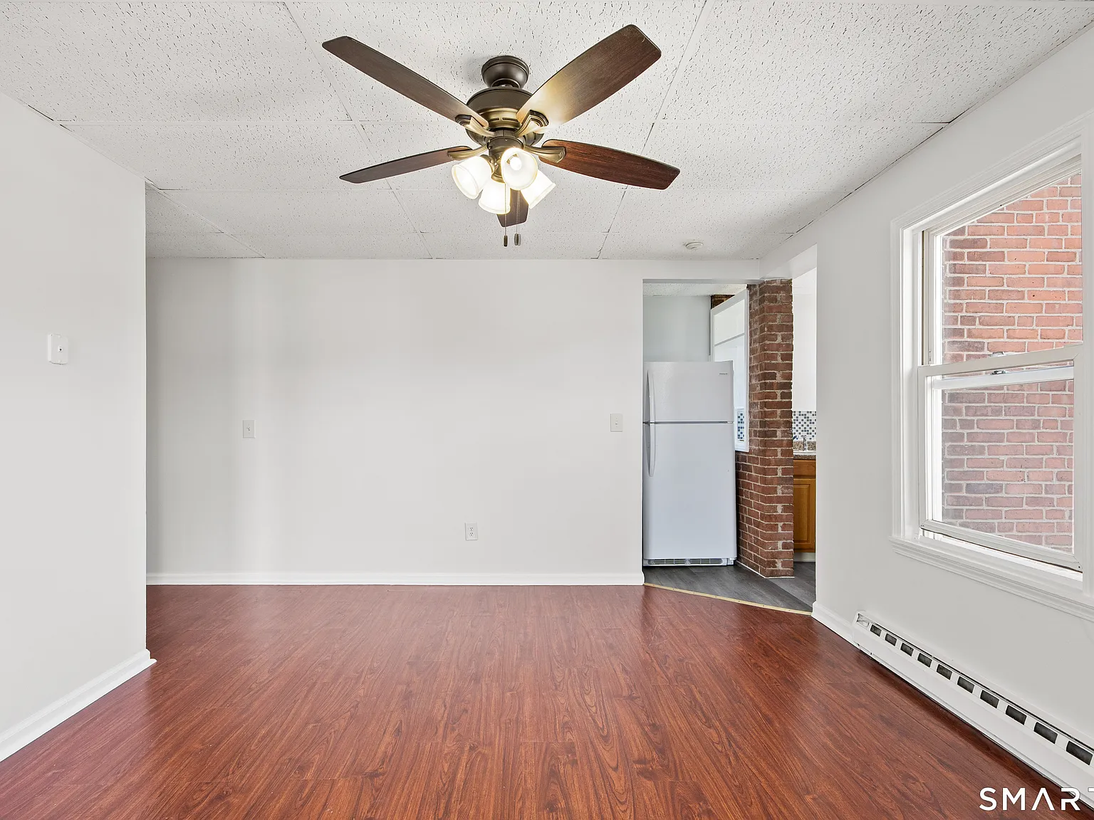 1 bed, 1.0 bath, 534 sqft, $1,300 — Photo 2