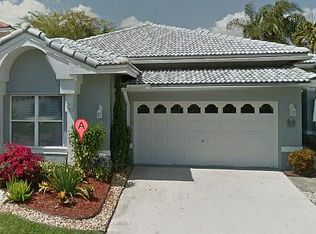 7713 Highlands Cir, Margate, FL 33063